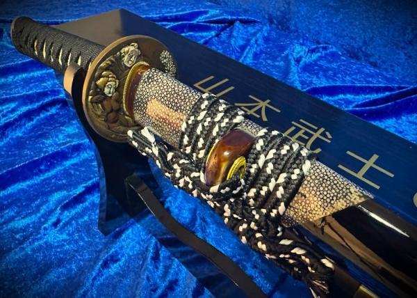 Yamamoto-Tenshi no Yaiba Wakizashi mit 18-mal gefalteter TAMAHAGANE Klinge